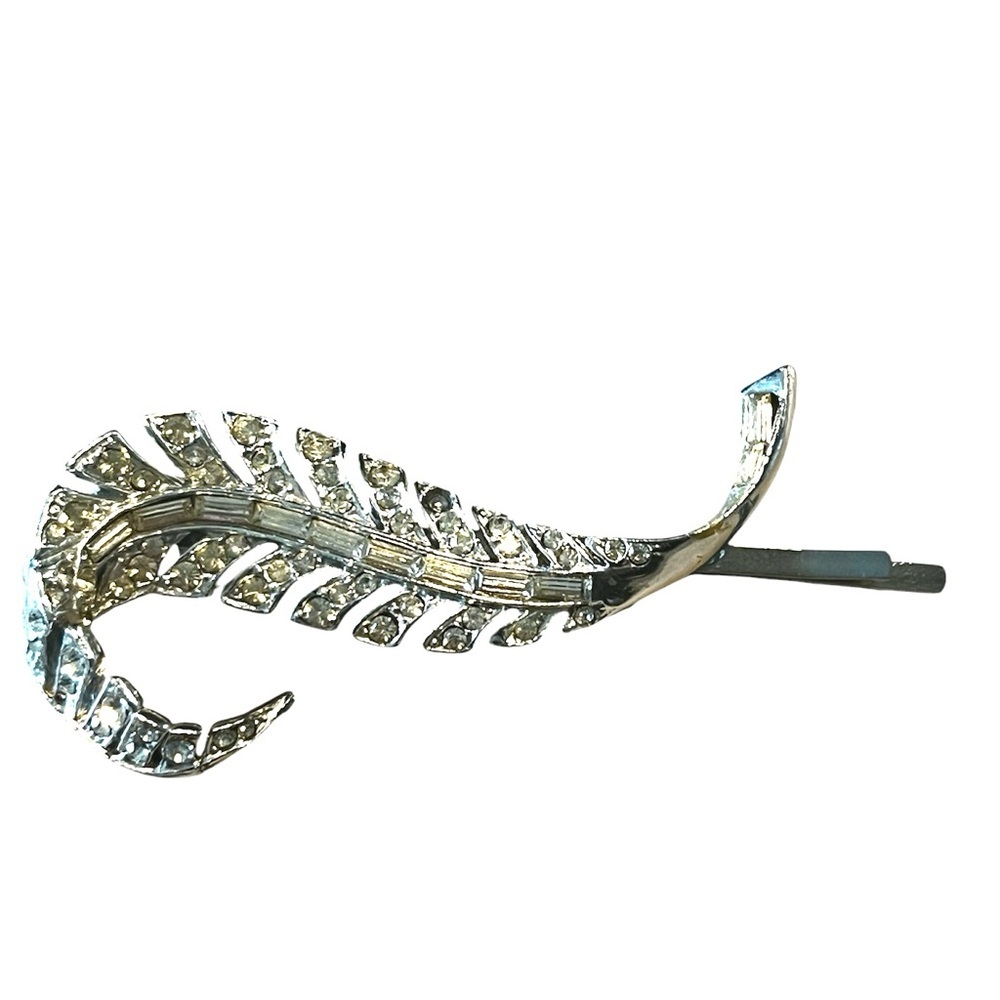 Rhinestone Hair Accessory – Statement Hairpin with Repurposed Vintage Jewelry - Picture 2 of 5